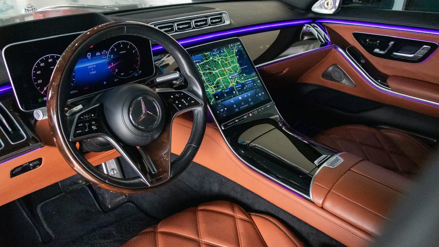 Two-tone Mercedes-Maybach S580 rental in Detroit, dashboard and steering wheel