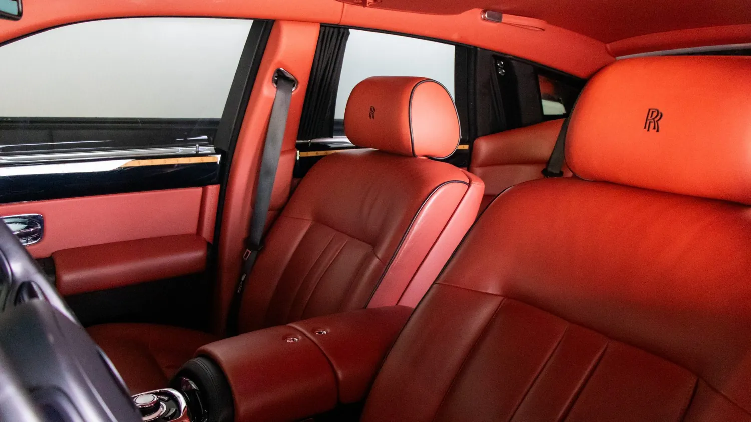 White 2017 Rolls-Royce Phantom rental in Detroit, front seats