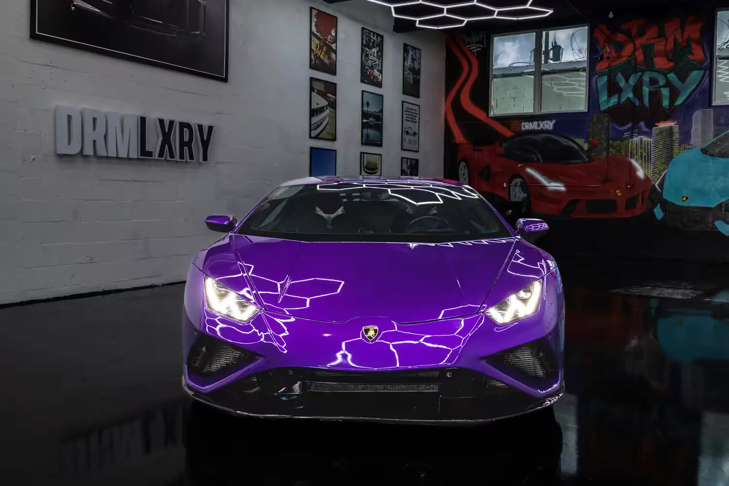 Front view of the purple Lamborghini Huracán EVO