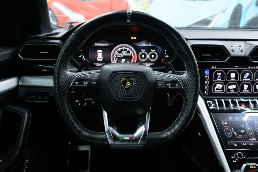 Lamborghini Urus steering wheel and digital instrument cluster