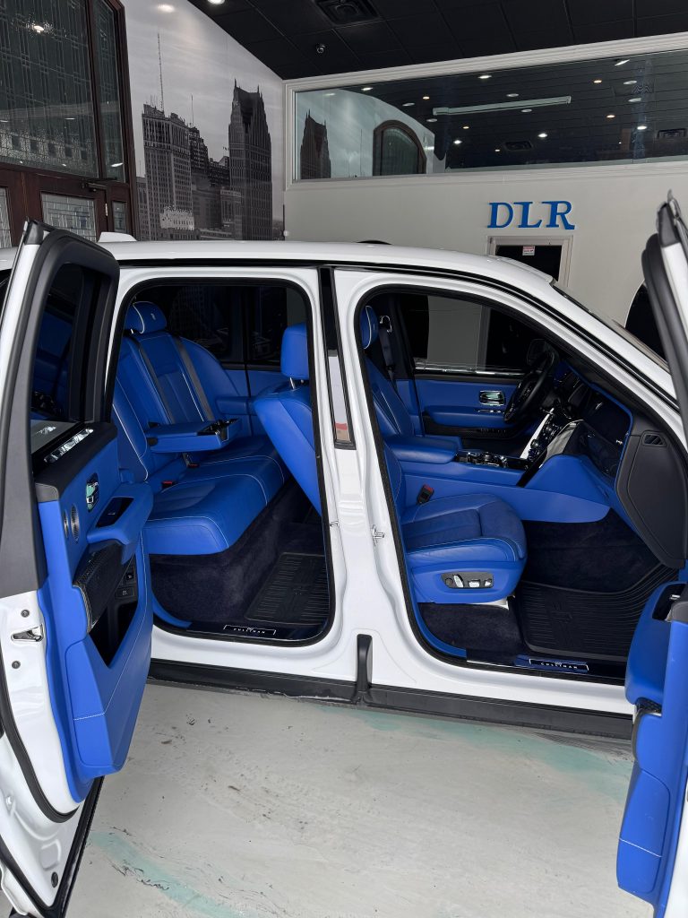 5bfc17c4 6288 477c bfbc e419a0e2e372